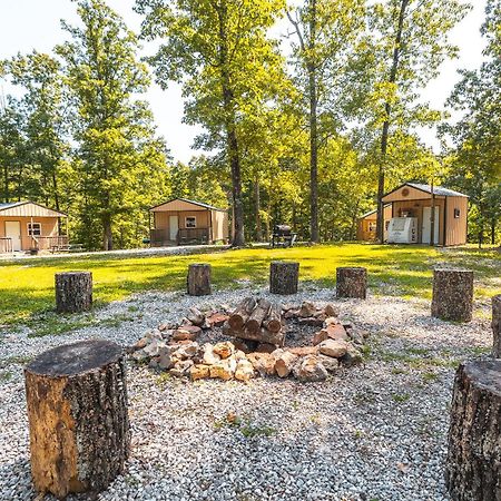 Stay In Current Jadwin Екстер'єр фото